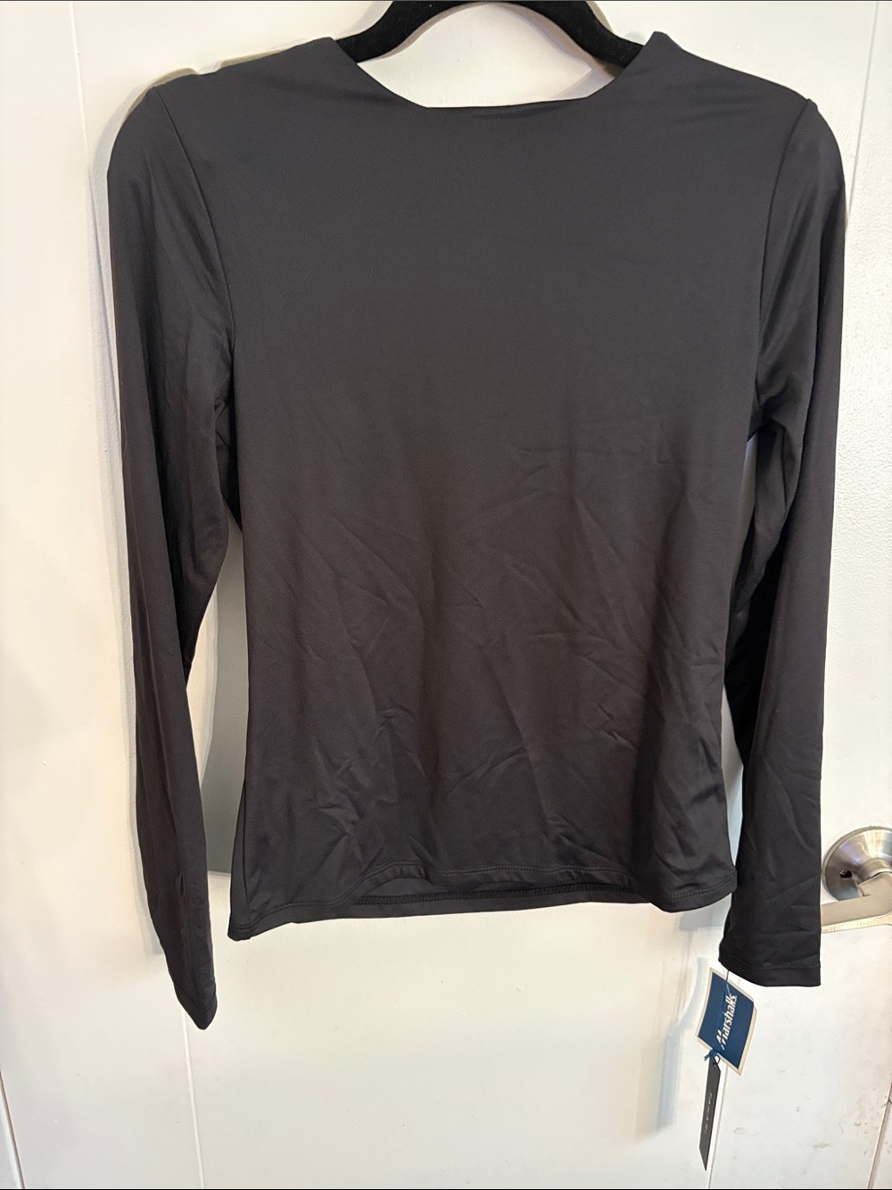 Tahari Modern Essentials Black Long Sleeve Women's top
Size S/P